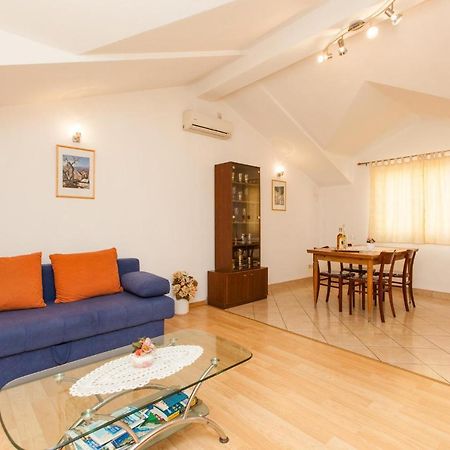 Holiday Home Beata Trogir Exterior photo